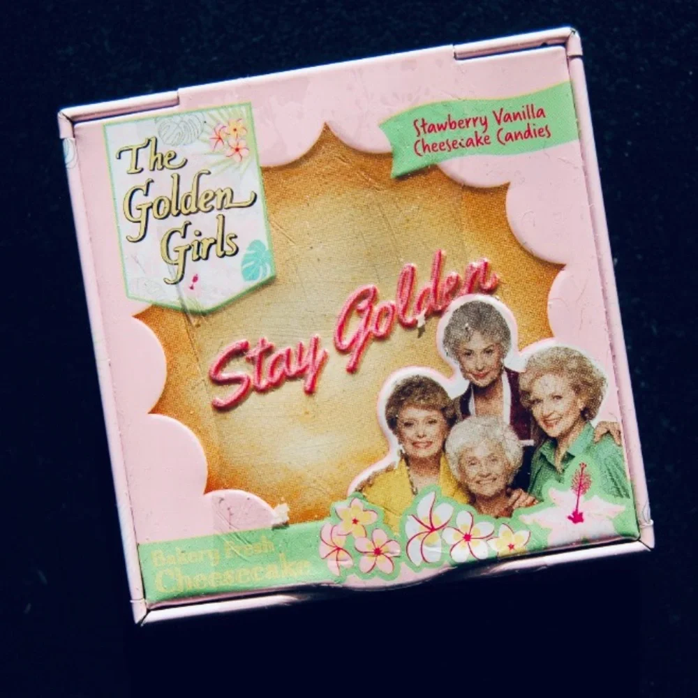 NEW The Golden Girls “Stay Golden” Bakery Fresh Cheesecake